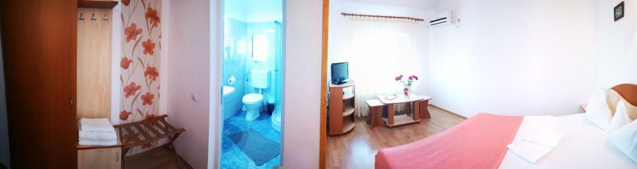 Casa Nelu Pescaru Hotel มาห์มูเดีย ภายนอก รูปภาพ