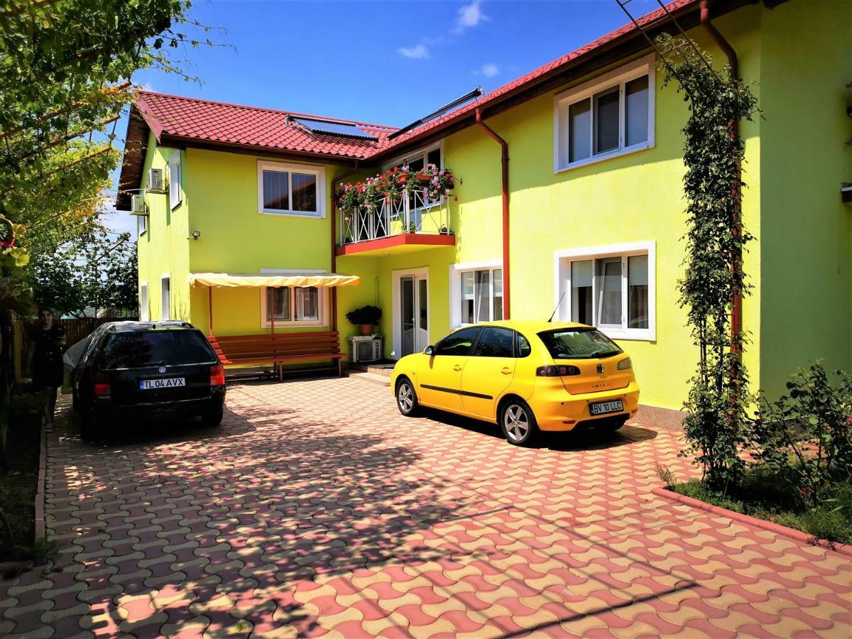 Casa Nelu Pescaru Hotel มาห์มูเดีย ภายนอก รูปภาพ